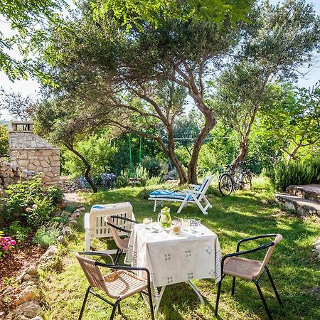 Nice Apartment In Vinjerac With Kitchen Luaran gambar